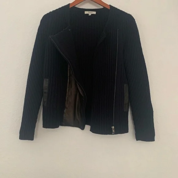 Madewell Cardigan 100% Merino Wool in Navy XS. - Picture 3 of 8